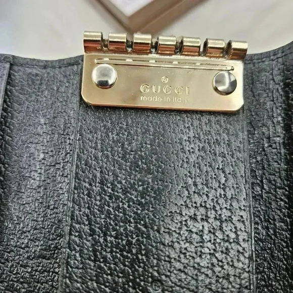 Gucci Sherryline & Black Canvas Key  Holder - Picture 13 of 14